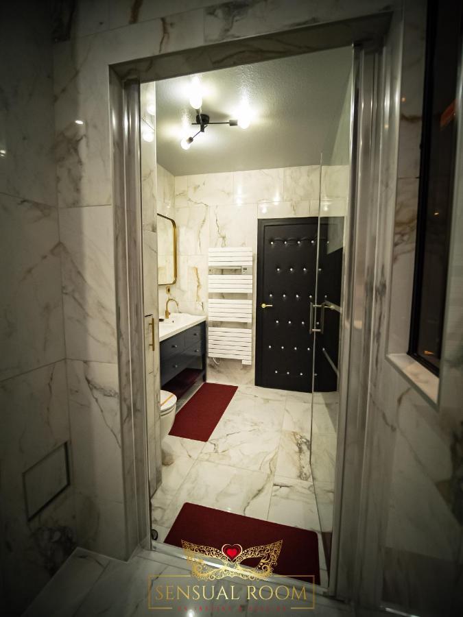 Sensual Room Love Room Nancy Sauna Double Douche Dış mekan fotoğraf