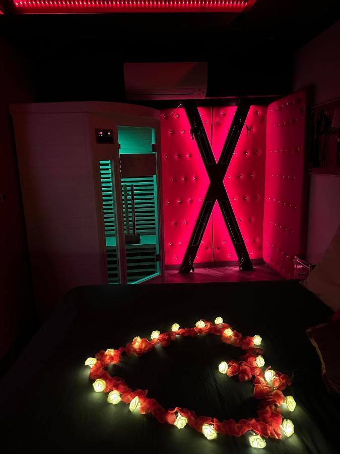 Sensual Room Love Room Nancy Sauna Double Douche Dış mekan fotoğraf
